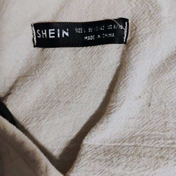 Women's 2 Piece Shein Paperbag Waist Tie Shorts - Rust And Flowy Top - Picture 4 of 10